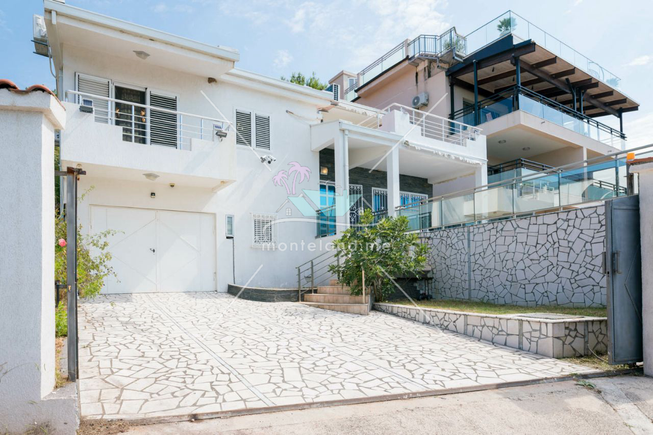 House, offers sale, BAR, ŠUŠANJ, Montenegro, 200M, Price - 270000€