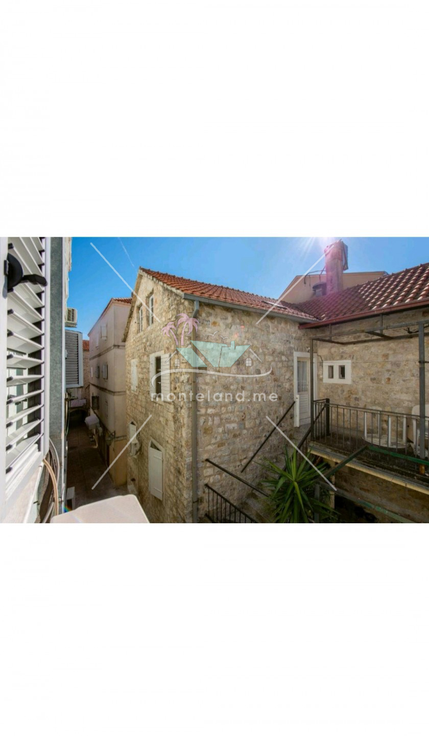 Apartment, offers sale, BUDVA, STARI GRAD, Montenegro, 48M, Price - 250000€
