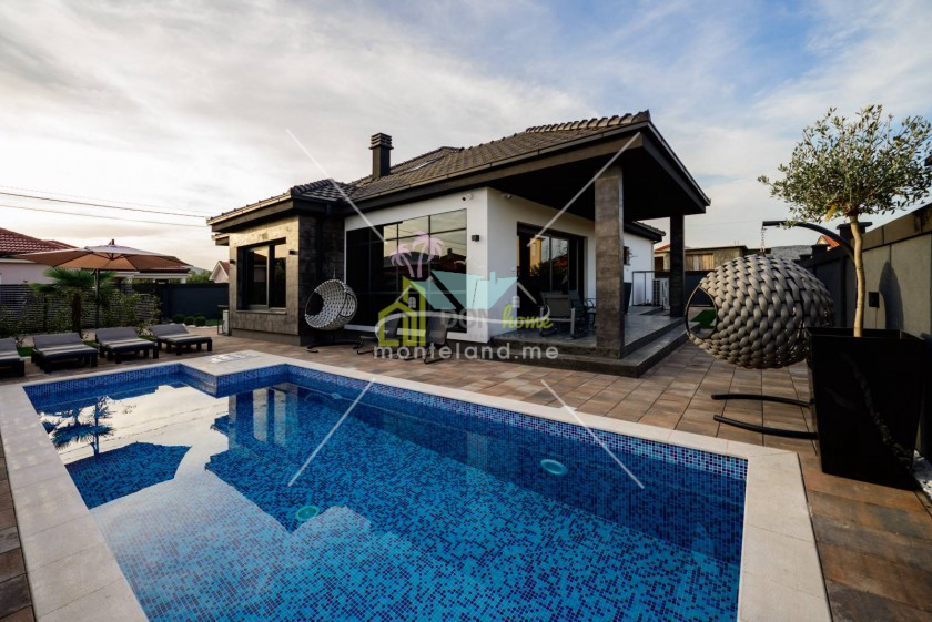 House, offers sale, PODGORICA, DONJA GORICA, Montenegro, 248M, Price - 690000€