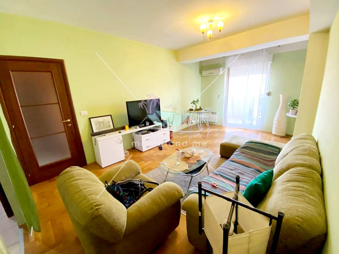 Wohnung, Angebote zum Verkauf, PODGORICA, CITY KVART-DELTA, Montenegro, 78M, Preis - 135000€