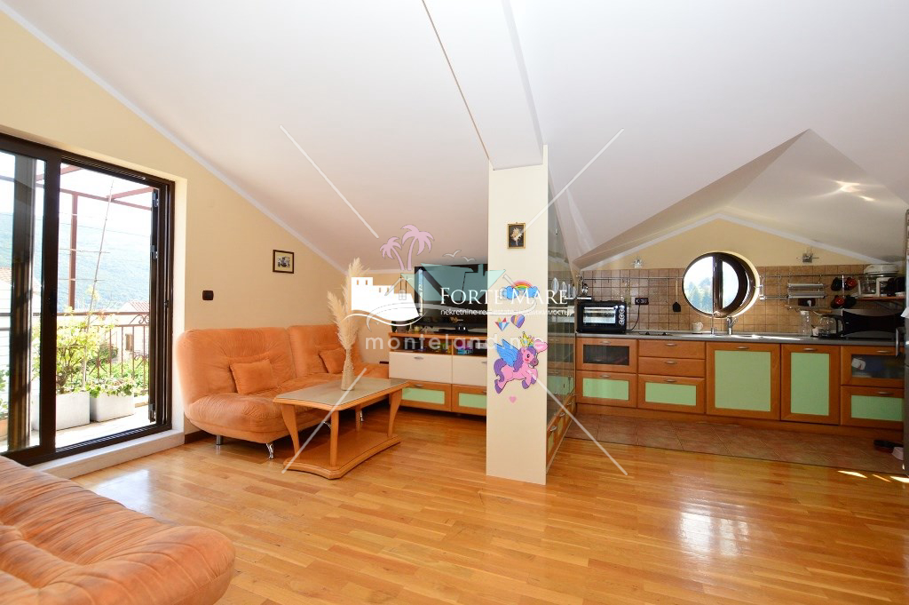 Apartment, offers sale, HERCEG NOVI, ĐENOVIĆI, Montenegro, 88M, Price - 148000€