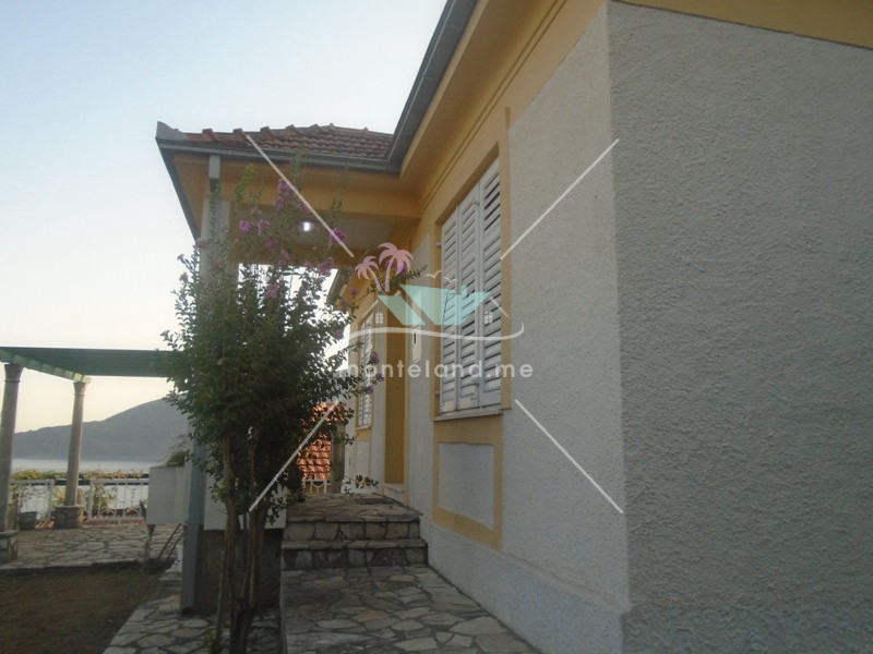 House, offers sale, HERCEG NOVI, HERCEG NOVI, Montenegro, 110M, Price - 550000€