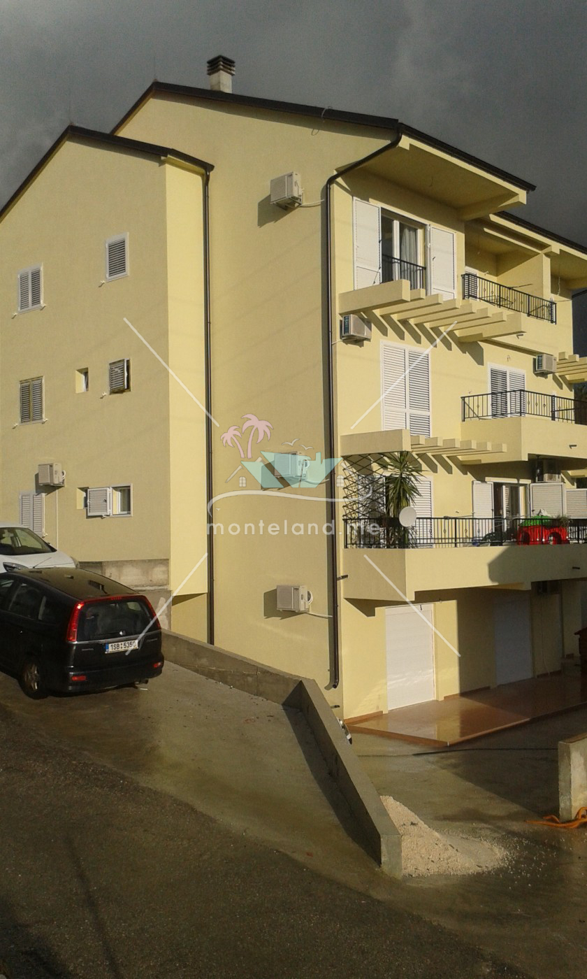 Apartment, offers sale, TIVAT, GORNJI KALJIMANJ, Montenegro, 42M, Price - 57000€