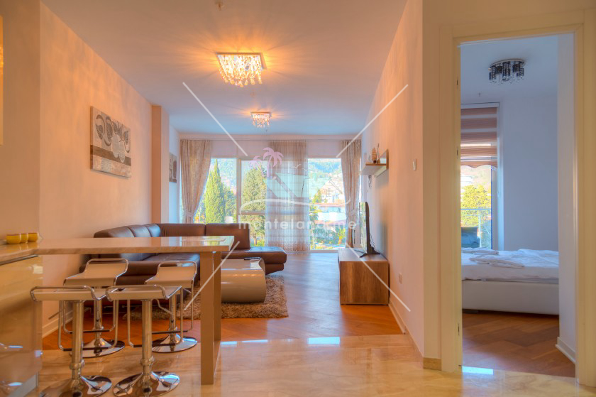 Квартира, Долгосрочная аренда, BUDVA, CENTAR, Черногория, 64M, Цена - 700€