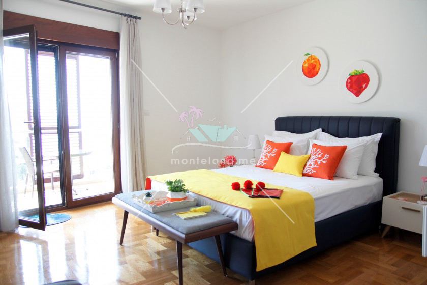 Apartment, Long term rental, BUDVA OKOLINA, BEČIĆI, Montenegro, 42M, Price - 500€