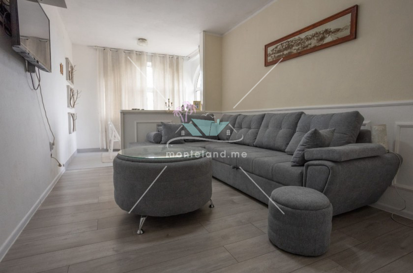 Apartment, Long term rental, HERCEG NOVI, TOPLA, Montenegro, 75M, Price - 400€