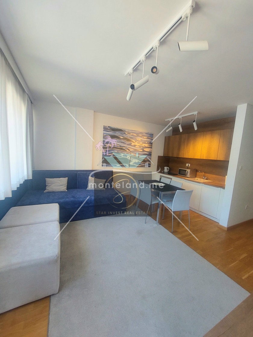 Apartment, Long term rental, BUDVA, CENTAR, Montenegro, Price - 2000€
