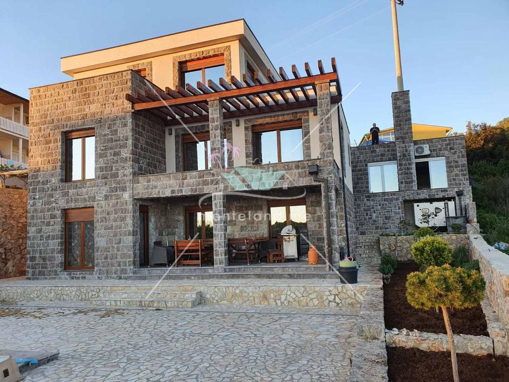 Дом, Долгосрочная аренда, KOTOR, KRIMOVICA, Черногория, 320M, Цена - 3750€
