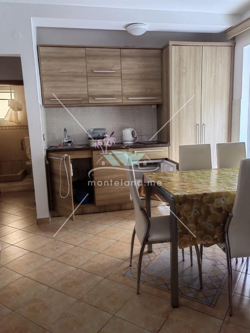 Wohnung, Langzeitvermietung, BUDVA OKOLINA, BEČIĆI, Montenegro, 40M, Preis - 500€