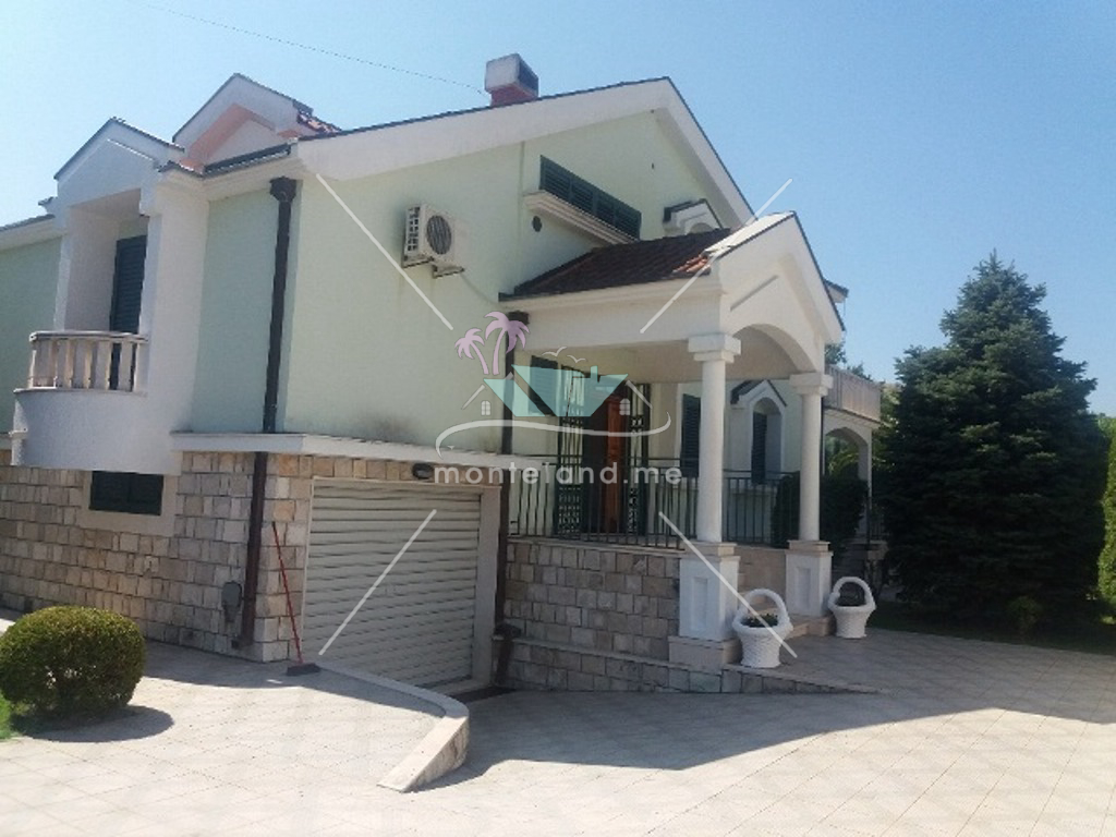 Дом, Долгосрочная аренда, PODGORICA, ZABJELO, Черногория, 400M, Цена - 2000€