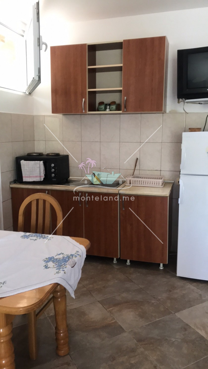 Apartment, Long term rental, KOTOR, RADANOVIĆI, Montenegro, 50M, Price - 180€