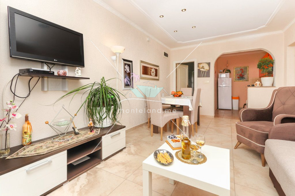 Квартира, Долгосрочная аренда, TIVAT, DONJA LASTVA, Черногория, 85M, Цена - 1400€