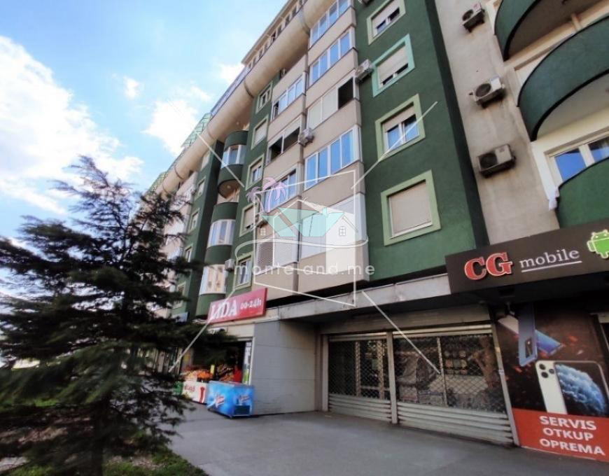Commercial, Long term rental, PODGORICA, STARI AERODROM, Montenegro, 100M, Price - 450€