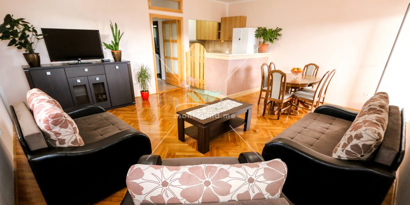 Apartment, offers vacation, HERCEG NOVI, TOPLA, Montenegro, 60M, Price - 70€