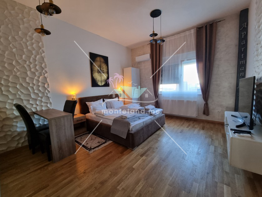 Apartment, offers vacation, NOVI SAD, PODBARA, Montenegro, Price - 40€